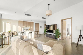 FIRST CLASS 1BR Inviting Marina View